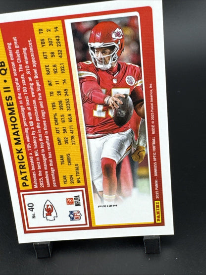 2025 Panini Donruss Optic - Patrick Mahomes II #40 One Hundred Prizm
