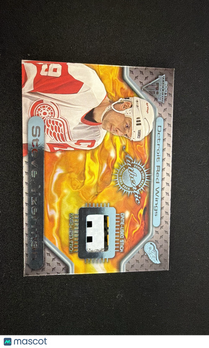 2000-01 Pacific Private Stock Titanium - Game-Used Gear Steve Yzerman #17...