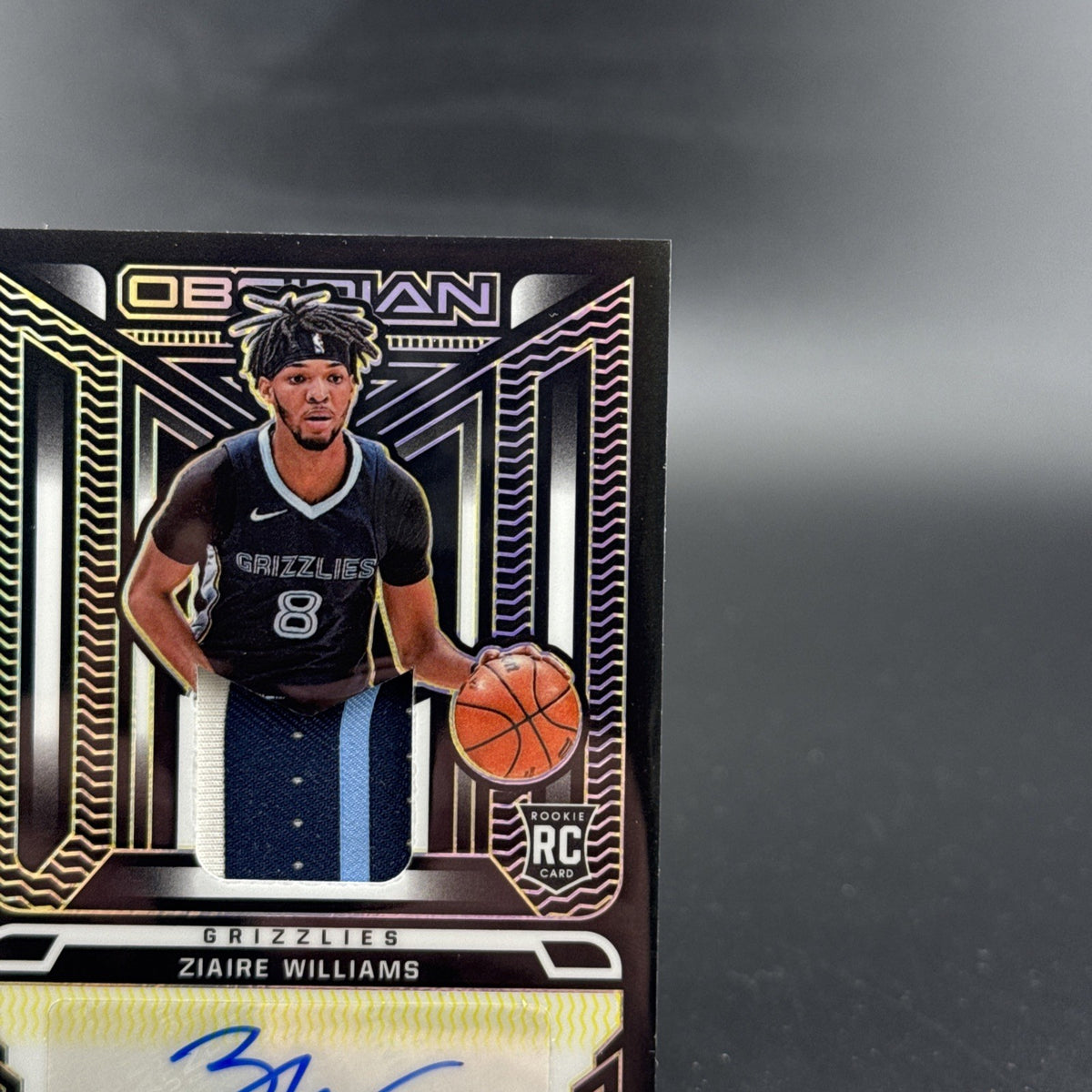 2021-22 Panini Obsidian Rookie Jersey Autograph Ziaire Williams #RJI-ZWL 9/10