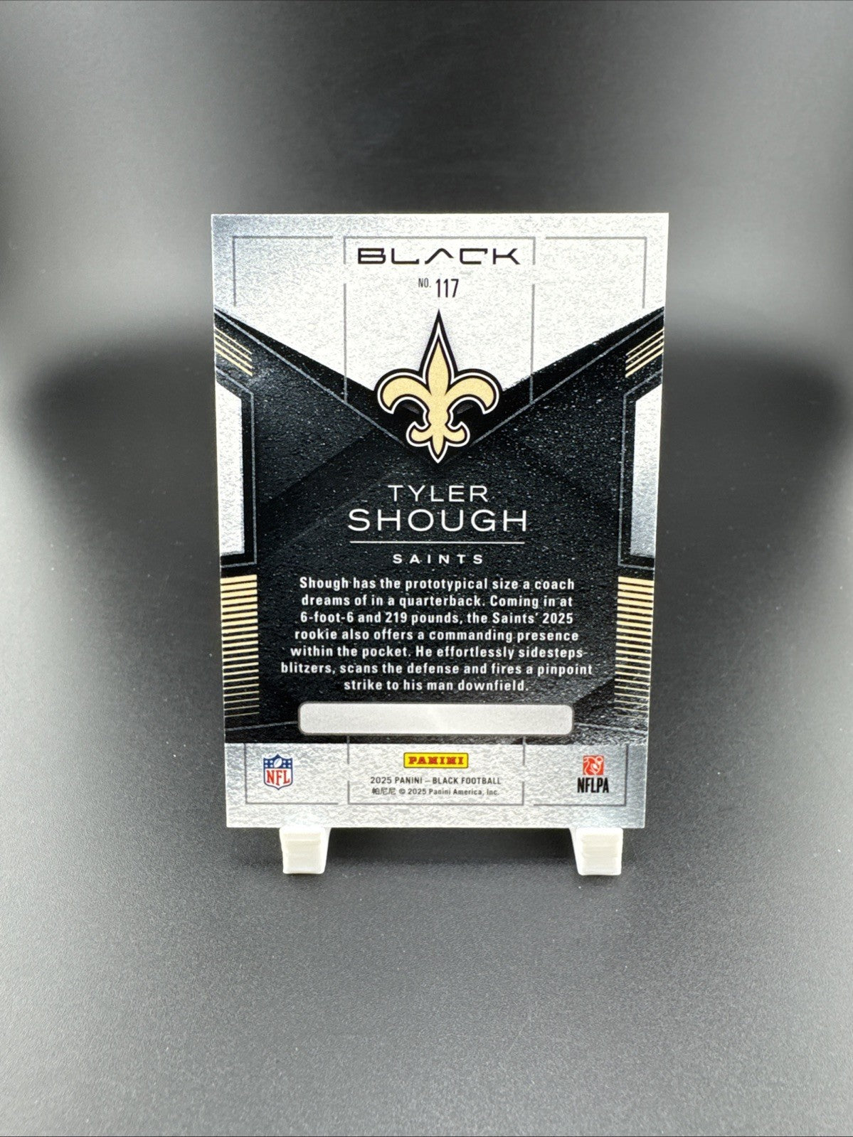 2025 Panini Black - Rookies Tyler Shough #117 Royal /99 (RC)