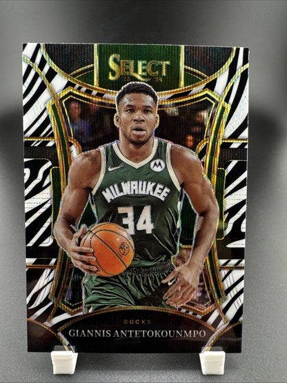 2023-24 Panini Select - Mezzanine Level Giannis Antetokounmpo #341 Zebra Prizm