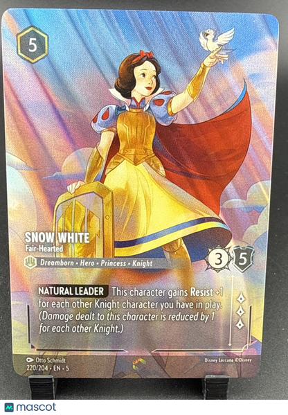 Snow White - Fair-Hearted (Enchanted) 220/204 Shimmering Skies Holo