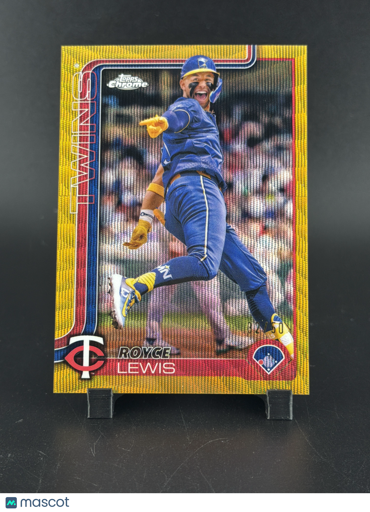 2025 Topps Chrome Royce Lewis #254 Gold Wave Refractor
